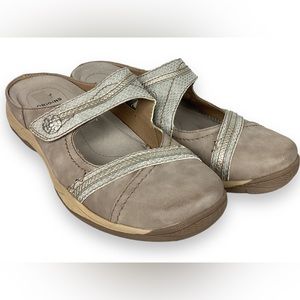 Earth Origins Taupe Tan Leather Clara Chloe Strap Mules Shoes